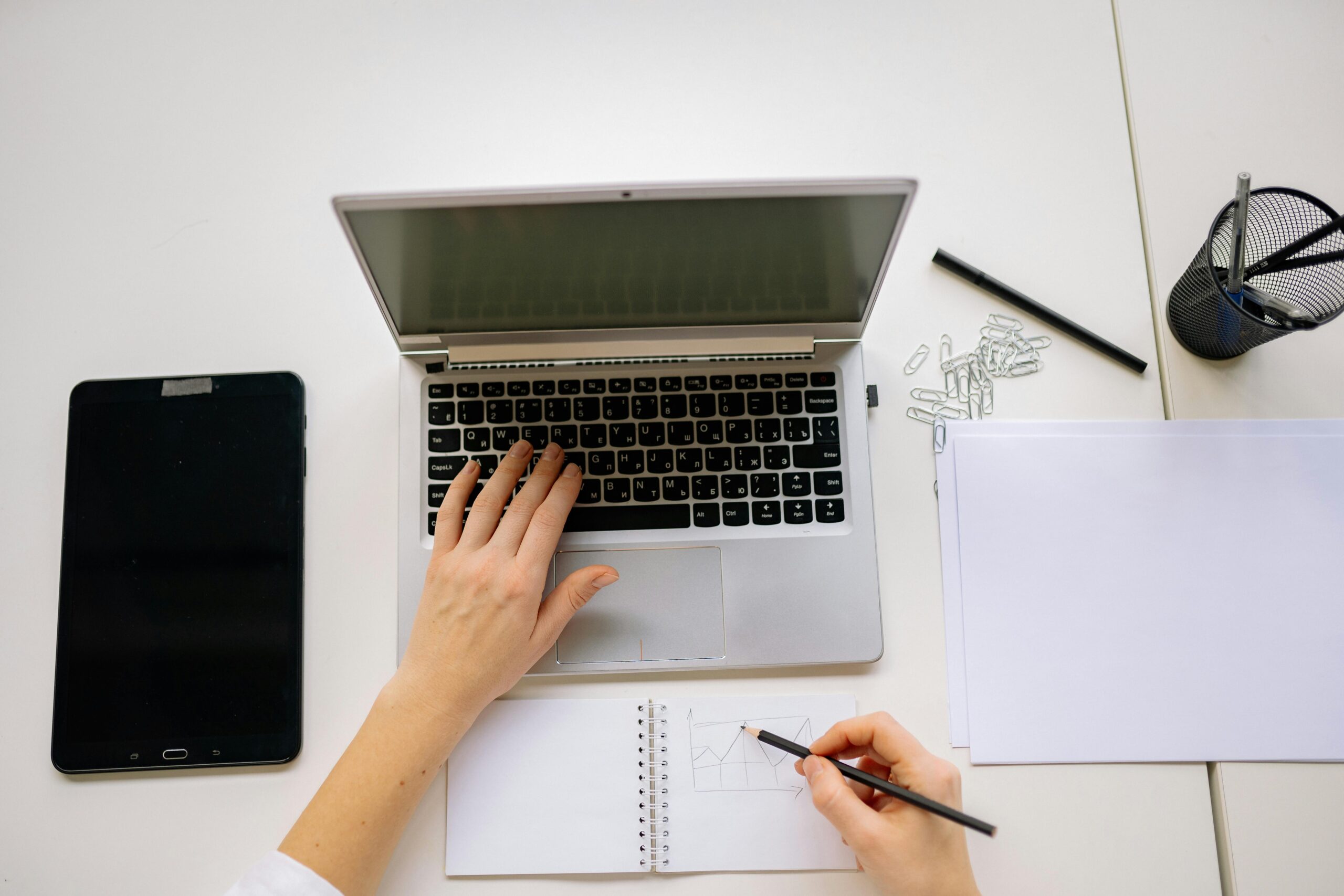 Tablety z rysikiem – dlaczego stają się coraz popularniejsze